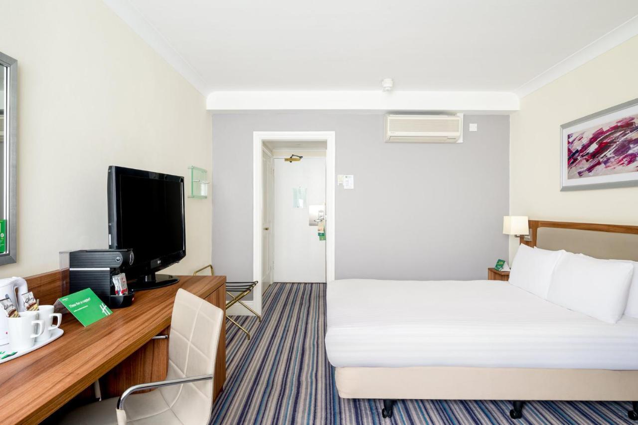 Holiday Inn Leeds-Wakefield M1 Jct40 By Ihg Екстер'єр фото