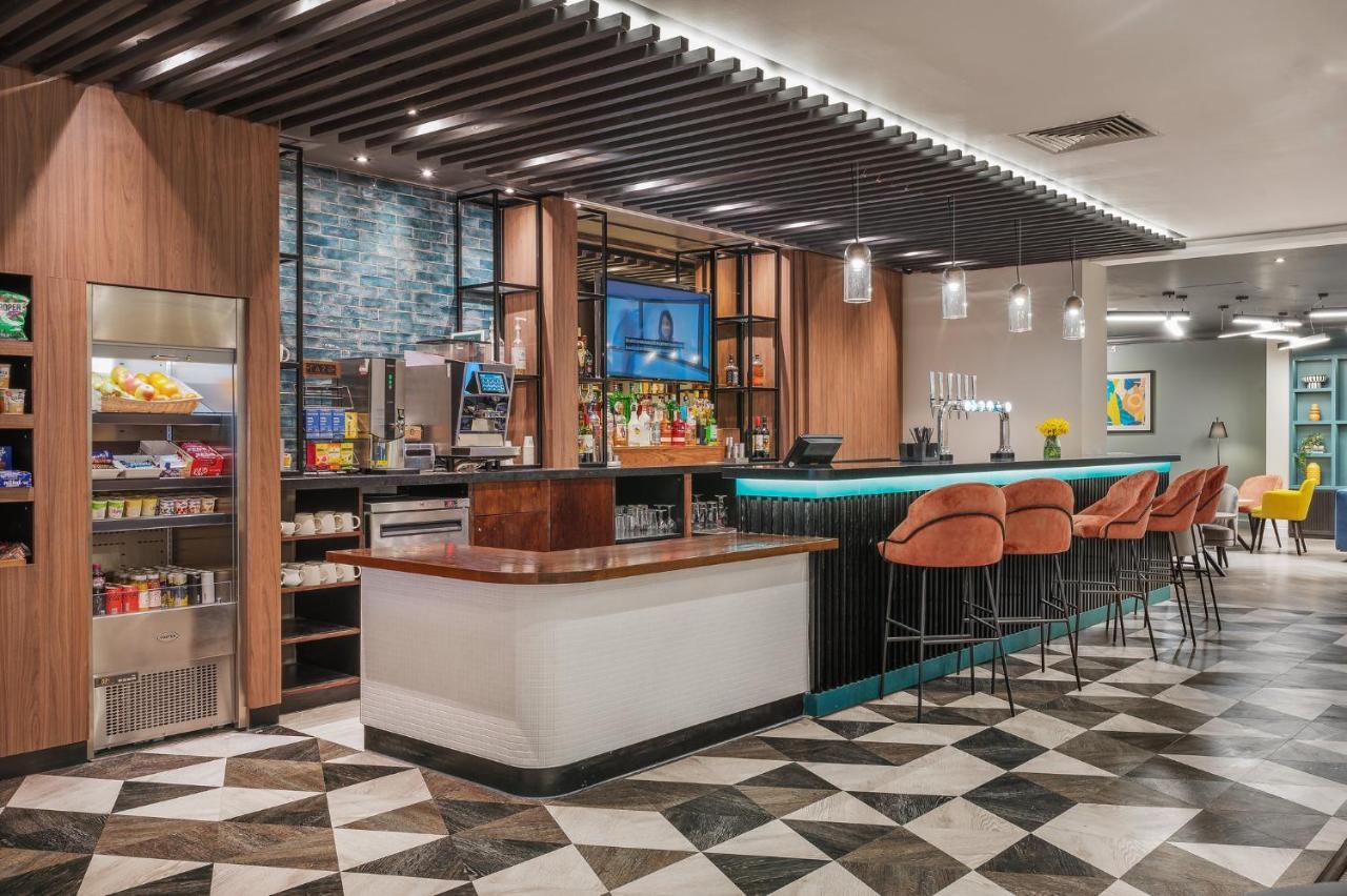 Holiday Inn Leeds-Wakefield M1 Jct40 By Ihg Екстер'єр фото