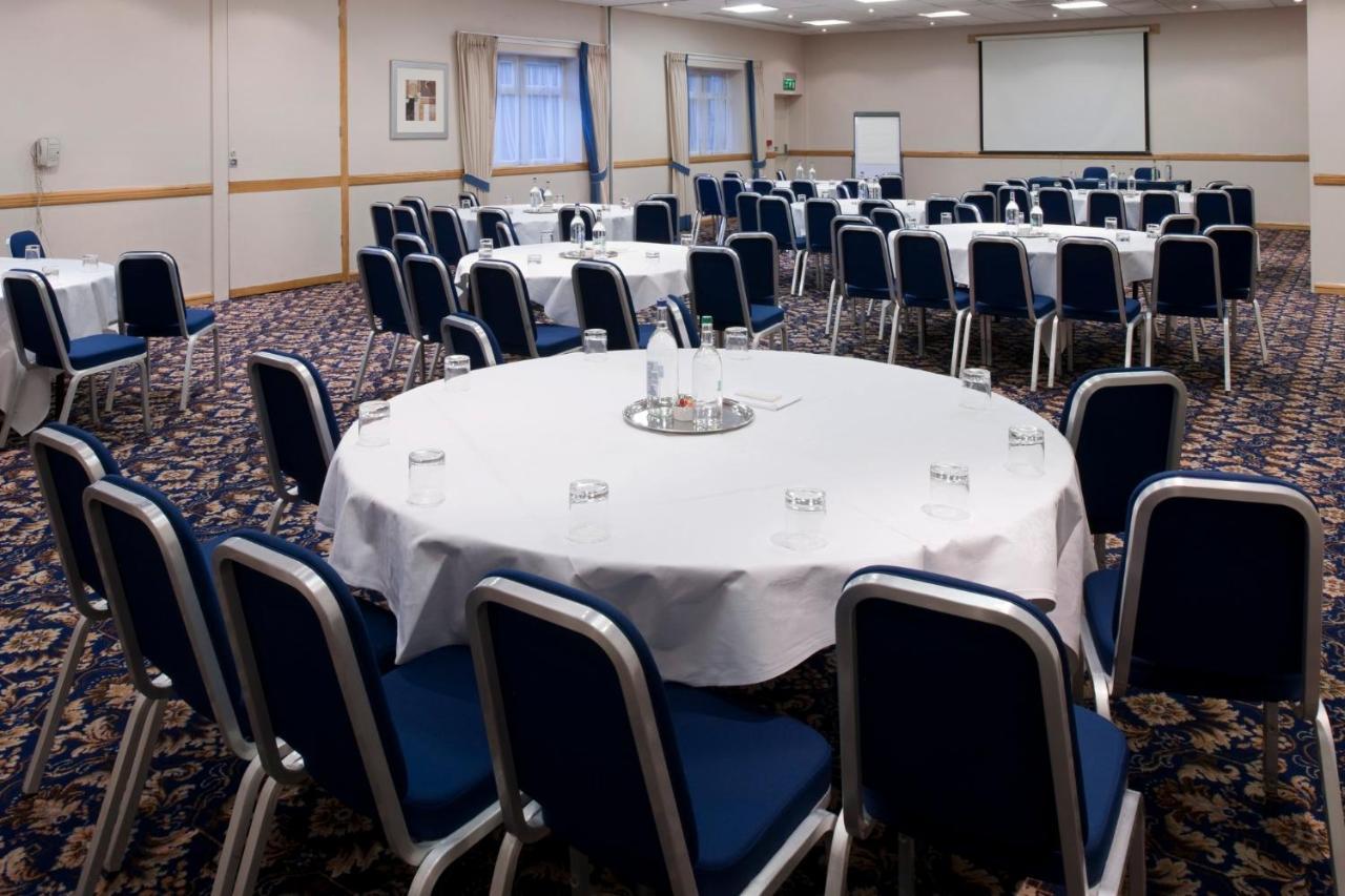 Holiday Inn Leeds-Wakefield M1 Jct40 By Ihg Екстер'єр фото