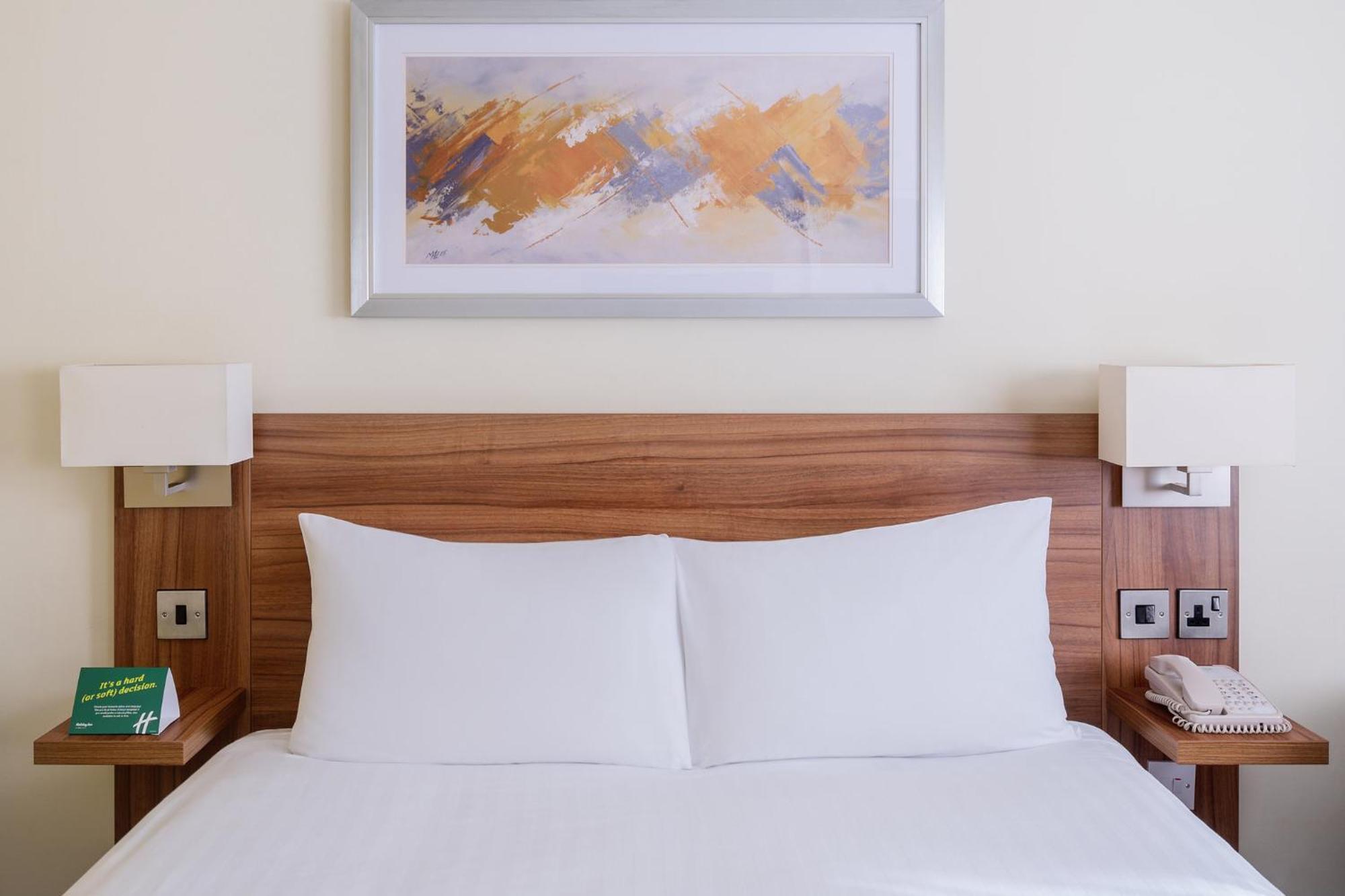 Holiday Inn Leeds-Wakefield M1 Jct40 By Ihg Екстер'єр фото