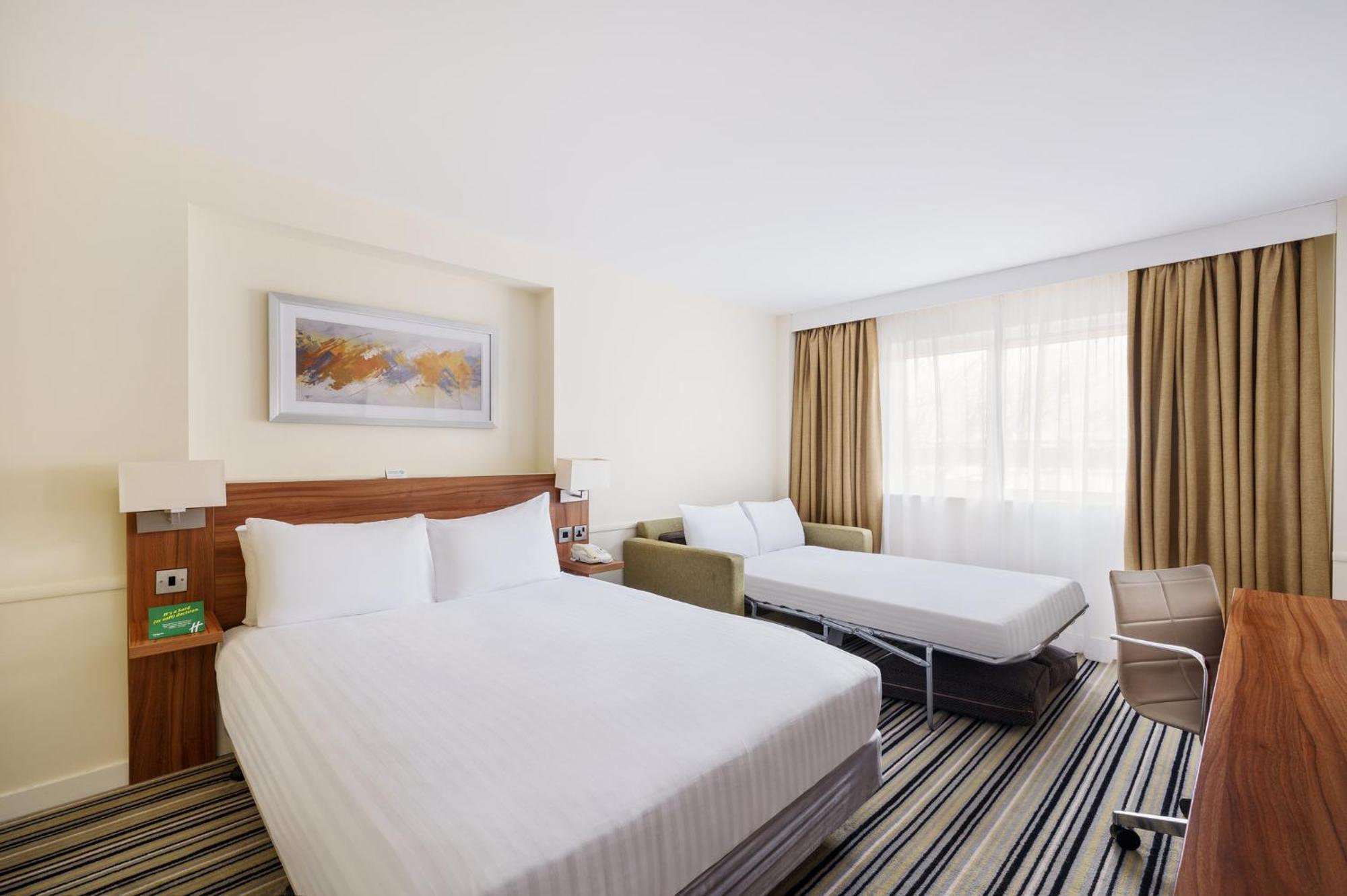 Holiday Inn Leeds-Wakefield M1 Jct40 By Ihg Екстер'єр фото