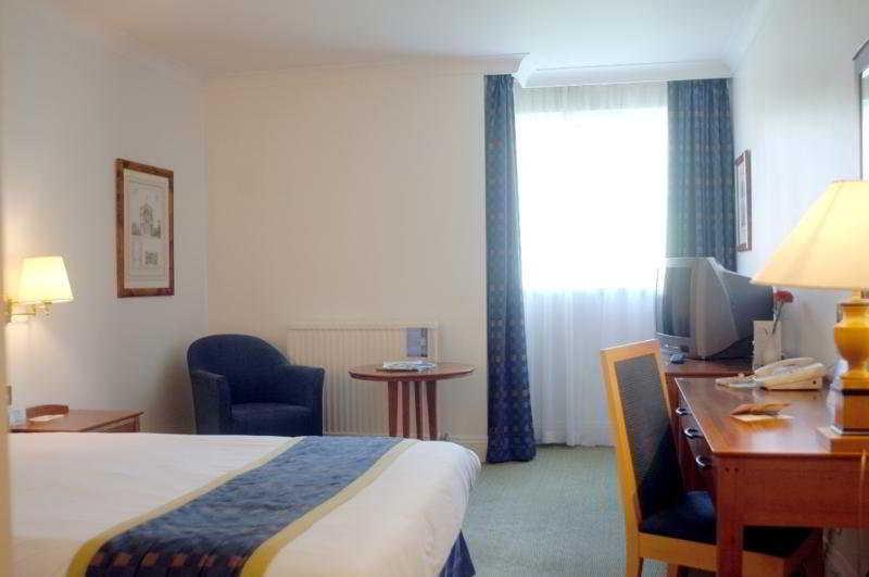 Holiday Inn Leeds-Wakefield M1 Jct40 By Ihg Номер фото